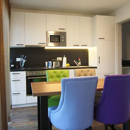 بيت للعطل Reihenhaus Reiterchalet In *